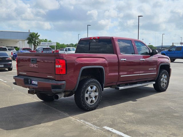 Used 2015 GMC Sierra 2500 Denali w/ Duramax Plus Package image 5