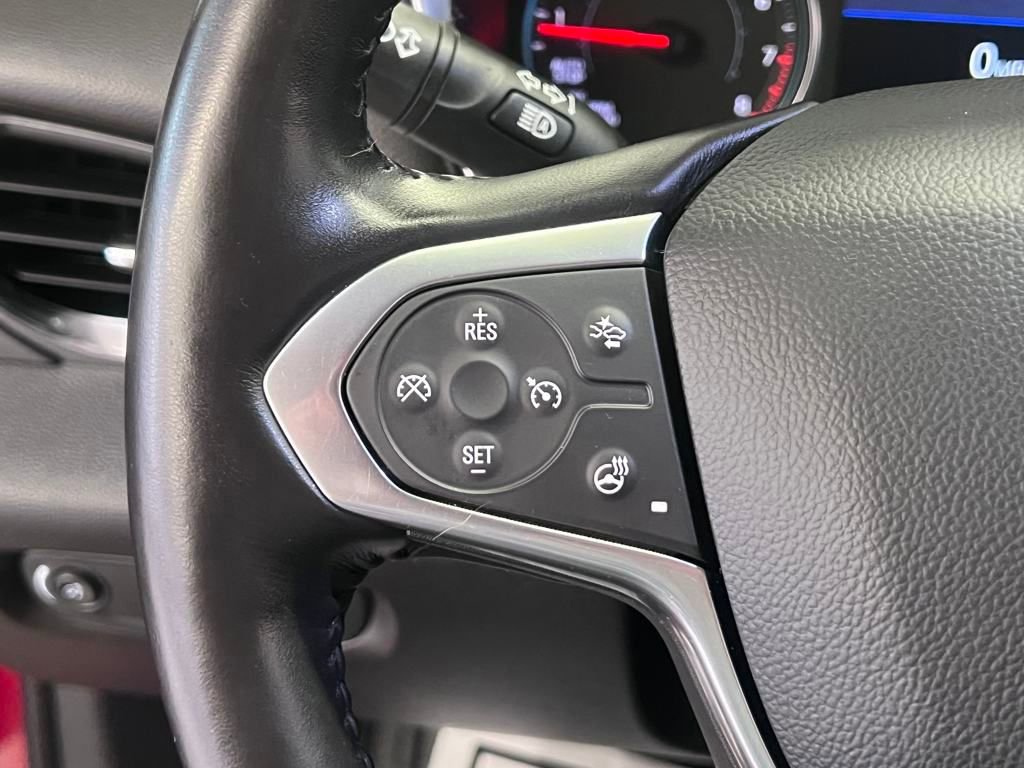 Used 2020 Chevrolet Traverse LT w/ Driver Confidence II Package image 17