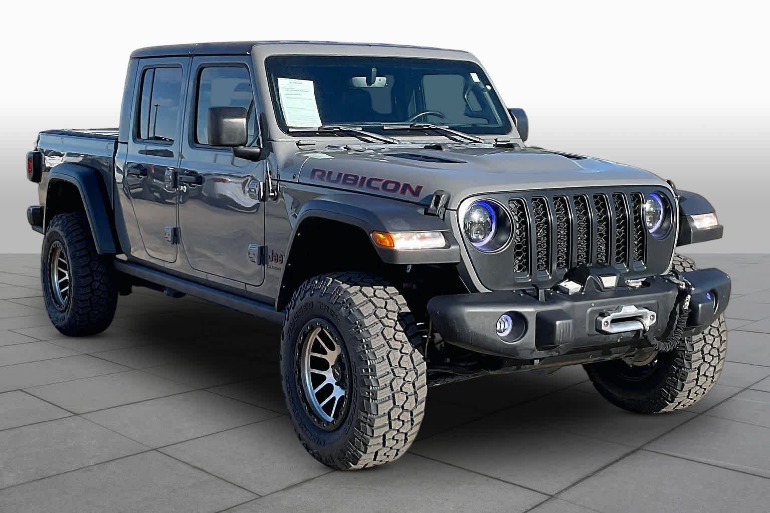 Used 2022 Jeep Gladiator Rubicon w/ Cold Weather Group AWD/4WD image 3