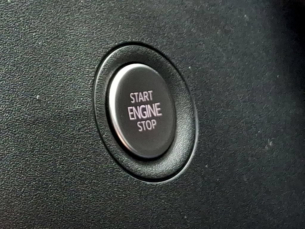 Certified 2023 Volkswagen ID.4 Pro RWD image 23