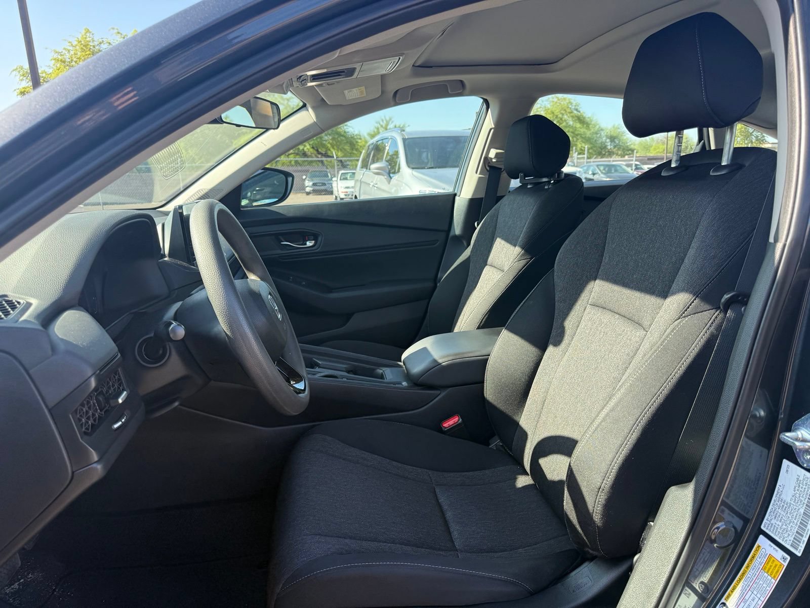 Used 2023 Honda Accord EX image 12