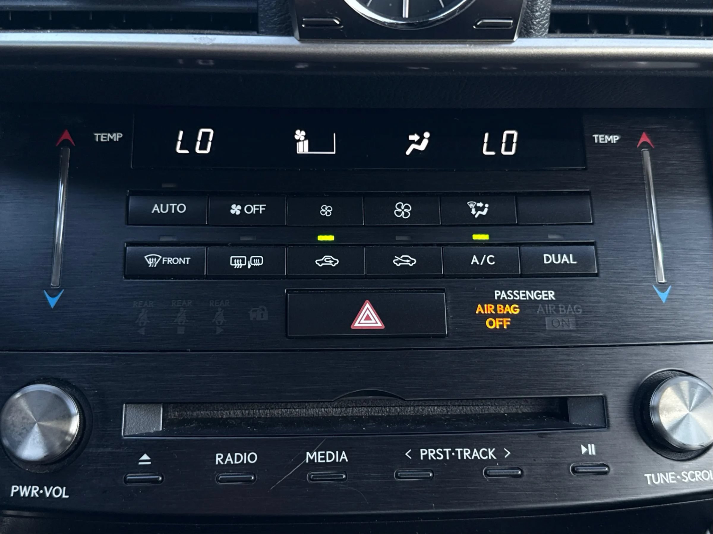 Used 2018 Lexus IS 300 w/ Accessory Package 2 RWD image 21