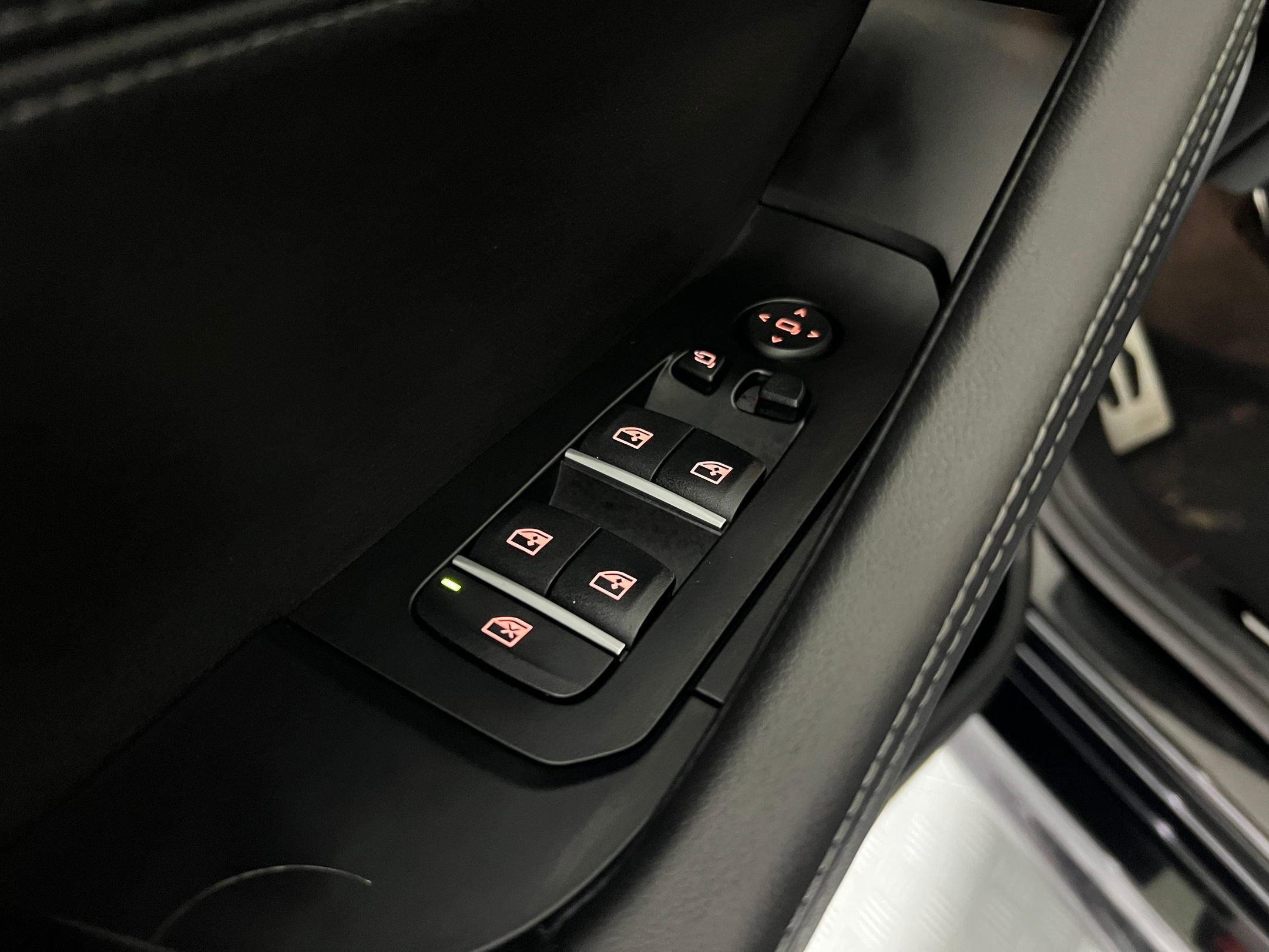 New 2026 BMW X6 M Competition image 22