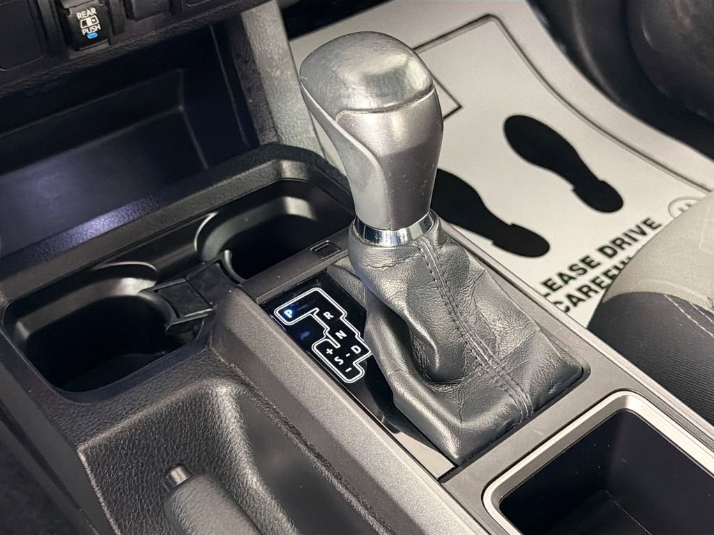 Used 2021 Toyota Tacoma TRD Sport image 17