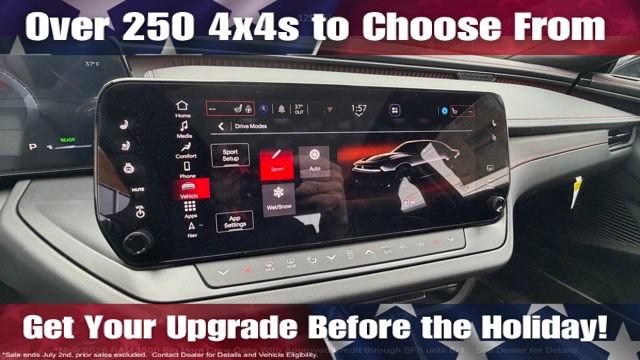 Used 2024 Dodge Charger Daytona R/T w/ Plus Group AWD/4WD image 41