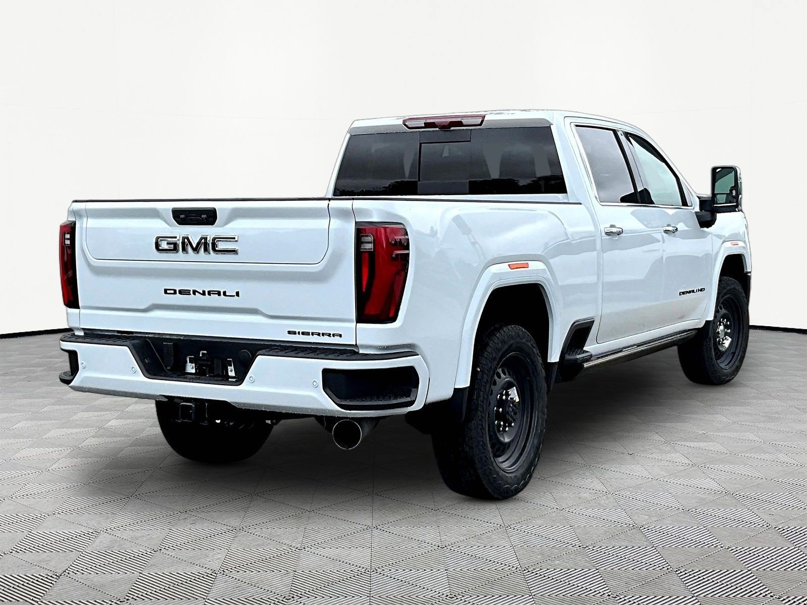 New 2026 GMC Sierra 2500 Denali Ultimate w/ LPO, Black Badging Package AWD/4WD image 7