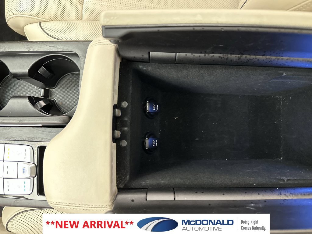 Used 2022 Genesis G90 5.0 Ultimate AWD/4WD image 20