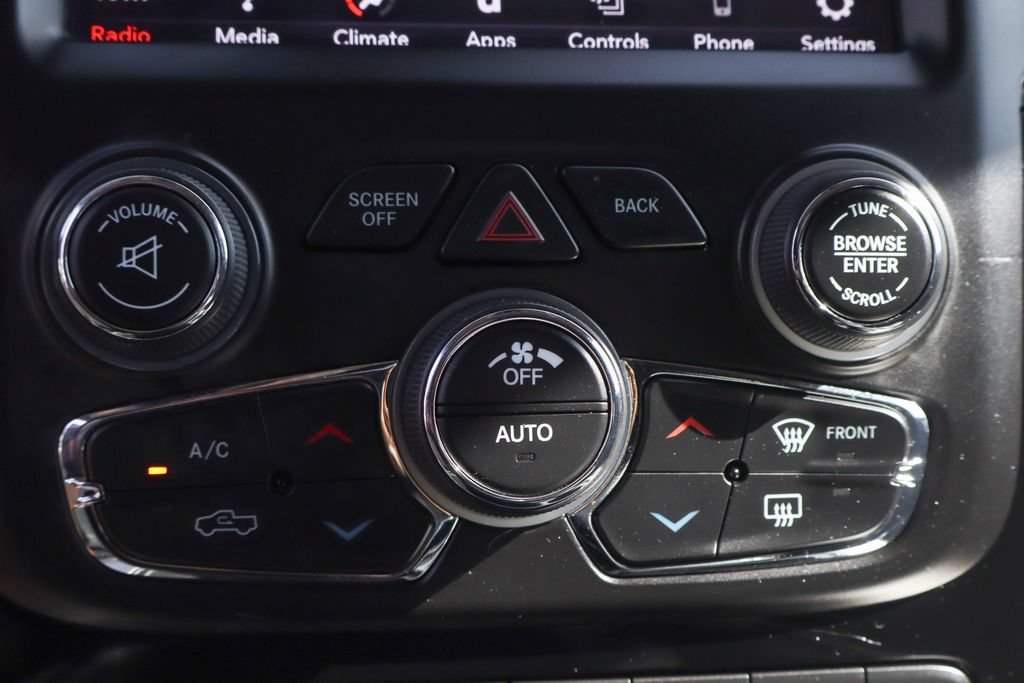Used 2018 RAM 2500 Laramie w/ Sport Appearance Group AWD/4WD image 28