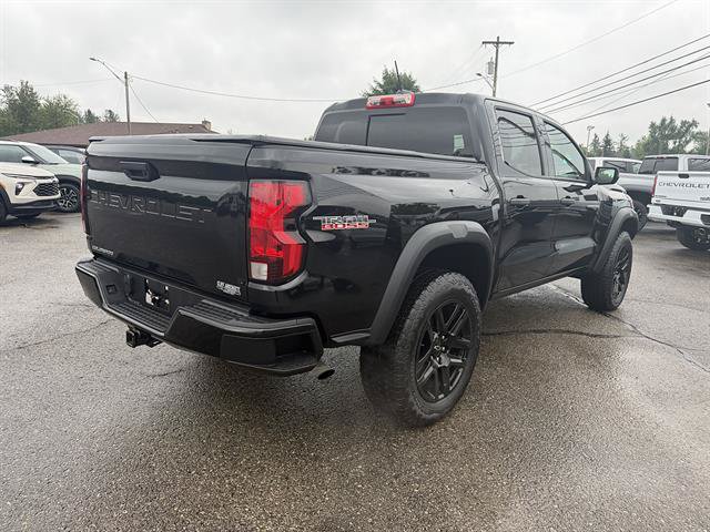 Used 2024 Chevrolet Colorado Trail Boss w/ Advanced Trailering Package AWD/4WD image 4