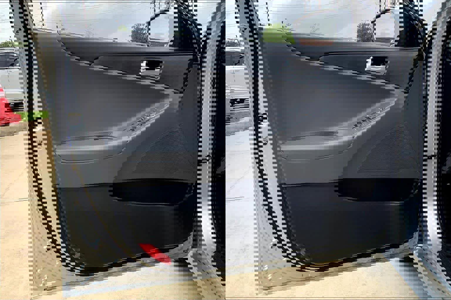 Used 2013 Hyundai Sonata GLS image 22