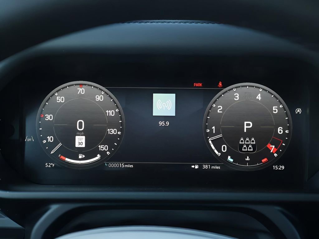 New 2026 Land Rover Defender 110 X-Dynamic SE AWD/4WD image 28