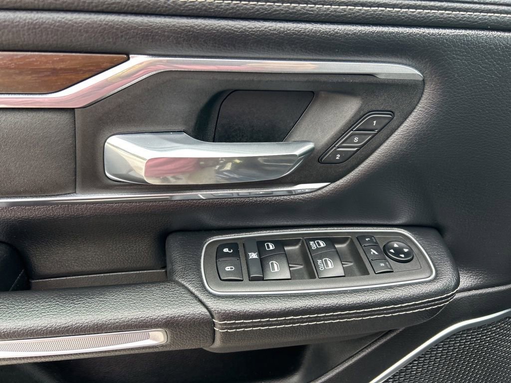 Used 2021 RAM 1500 Laramie image 18