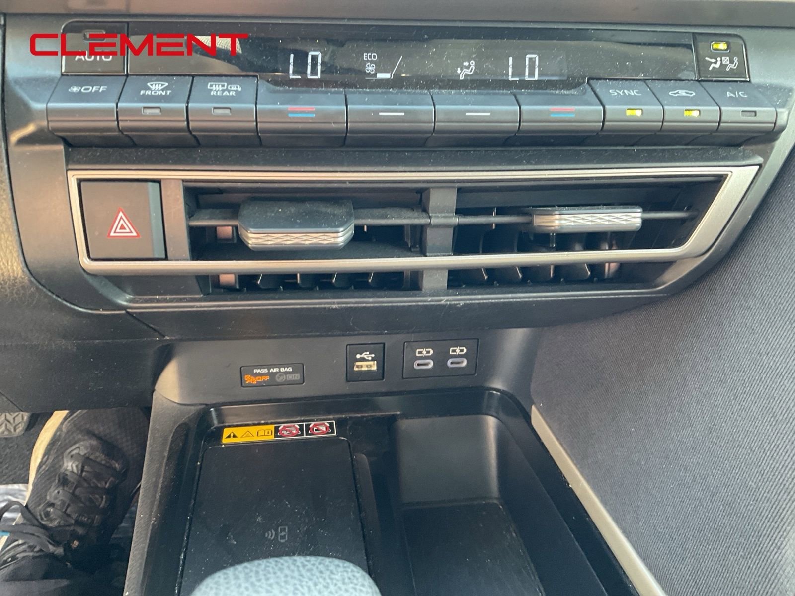 Used 2025 Toyota Camry LE FWD image 12