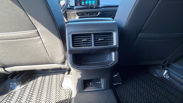 New 2026 Volkswagen Atlas Cross Sport SE AWD/4WD image 22