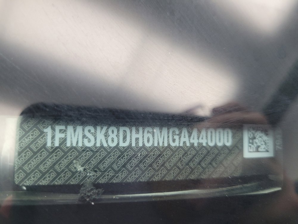 Used 2021 Ford Explorer XLT w/ Equipment Group 202A image 33