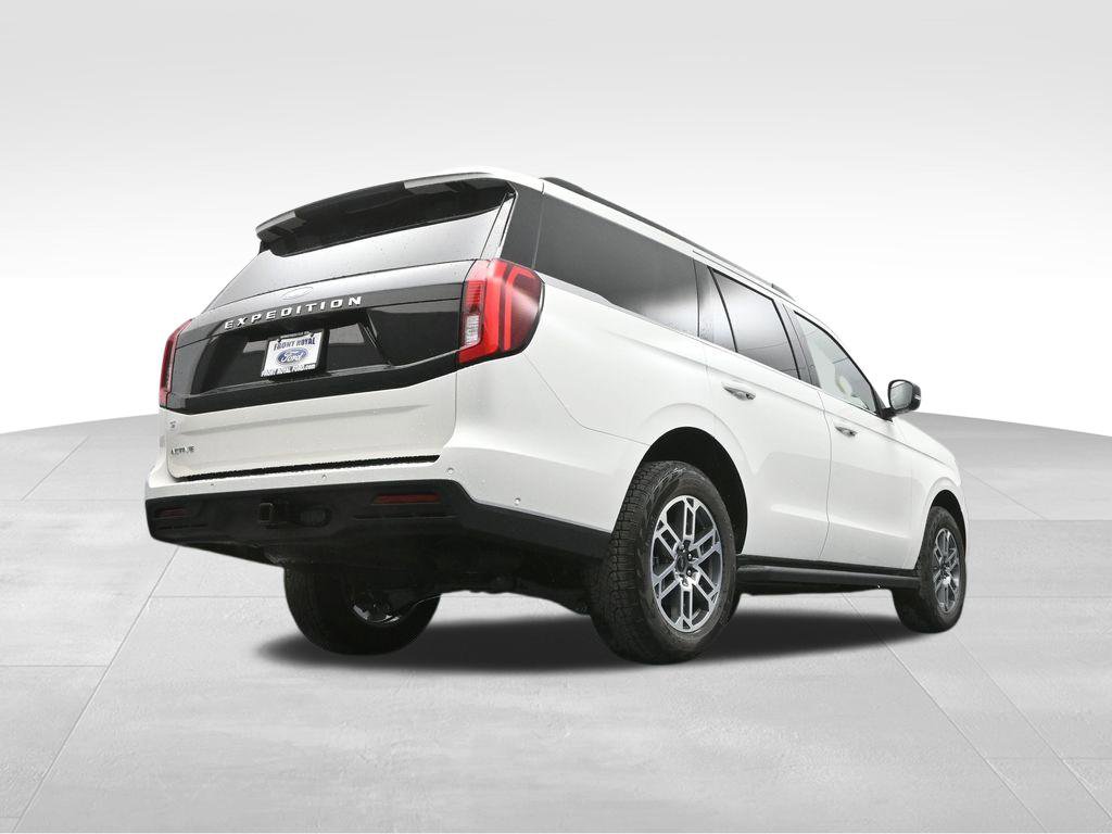 New 2025 Ford Expedition Active image 54