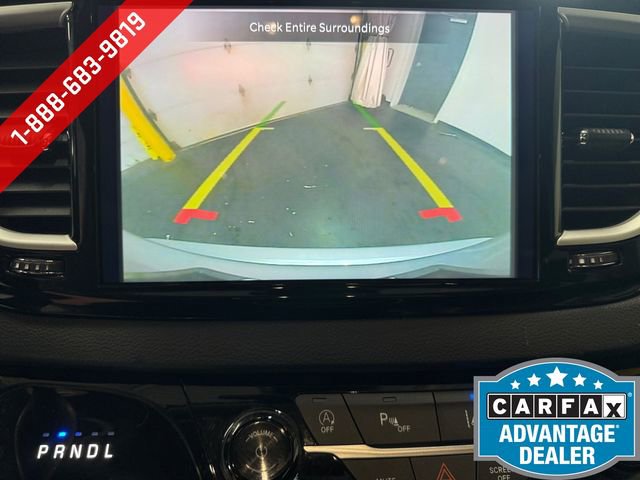 Used 2024 Chrysler Pacifica Touring-L FWD image 16