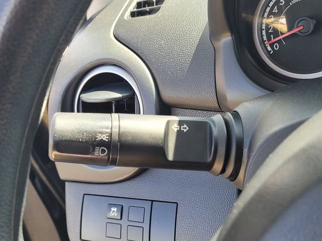 Used 2014 MAZDA MAZDA2 Sport image 13