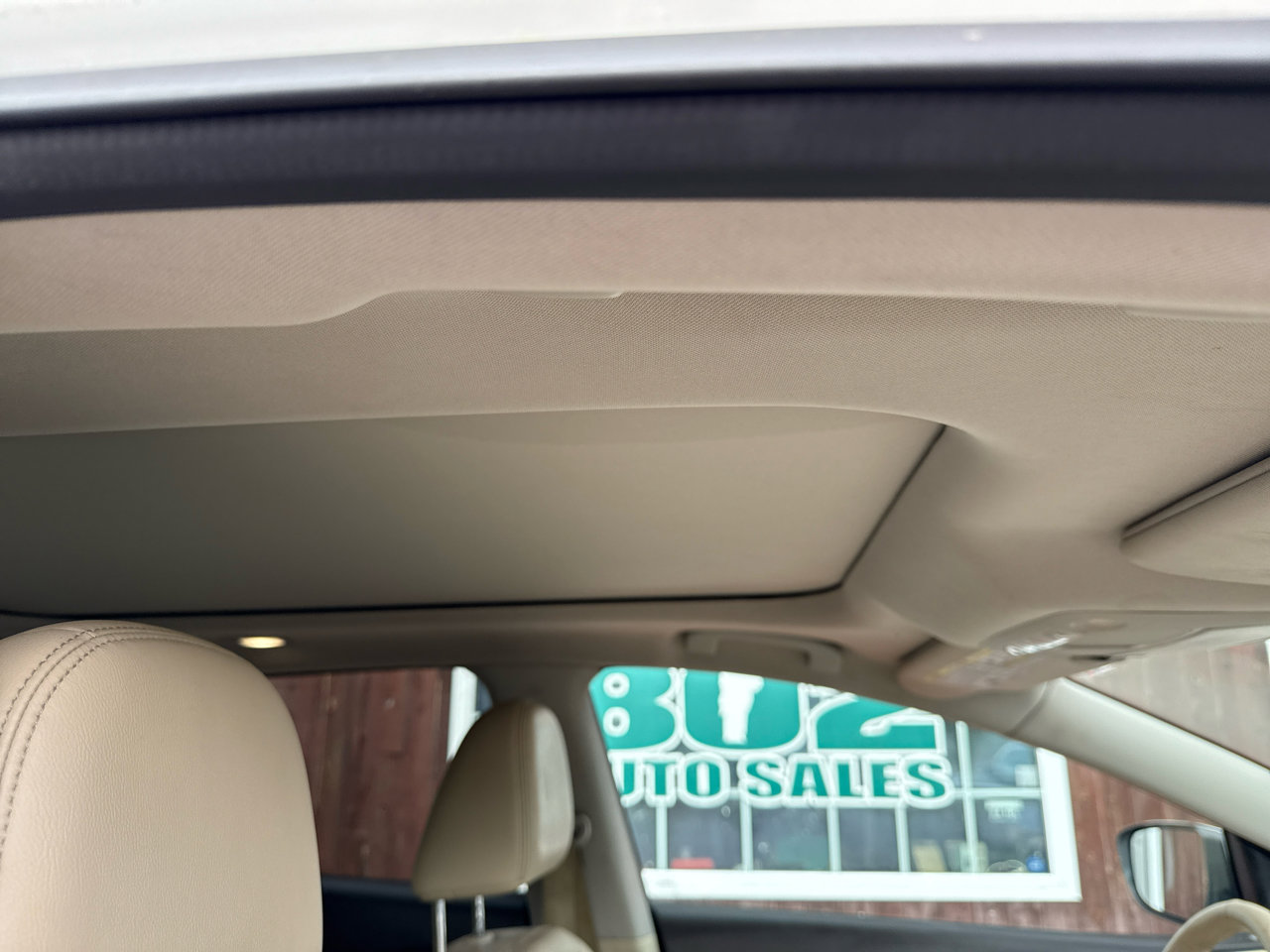 Used 2018 Nissan Murano SL w/ Moonroof Package image 10