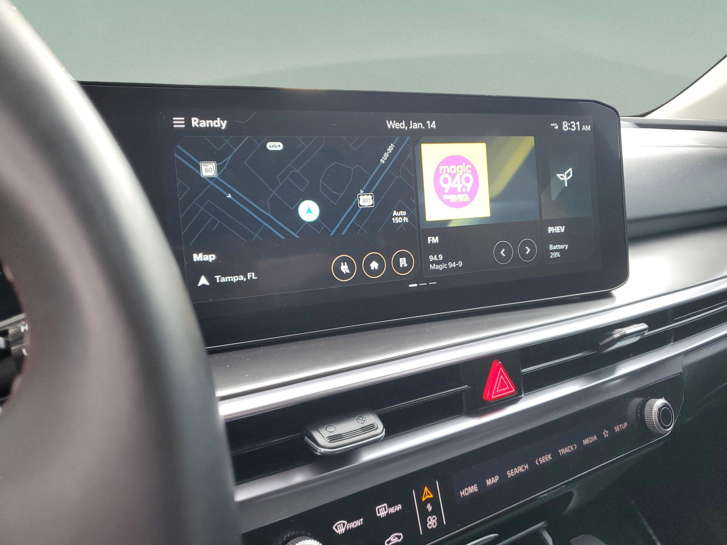 Certified 2025 Kia Sorento EX w/ EX Panoramic Sunroof Package image 18