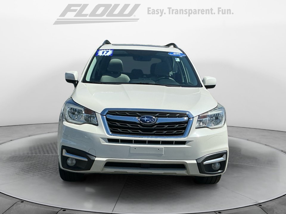 Used 2017 Subaru Forester 2.5i Limited AWD/4WD image 3