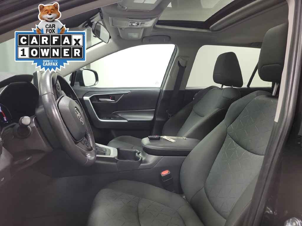 Used 2025 Toyota RAV4 XLE w/ Convenience Package AWD/4WD image 15