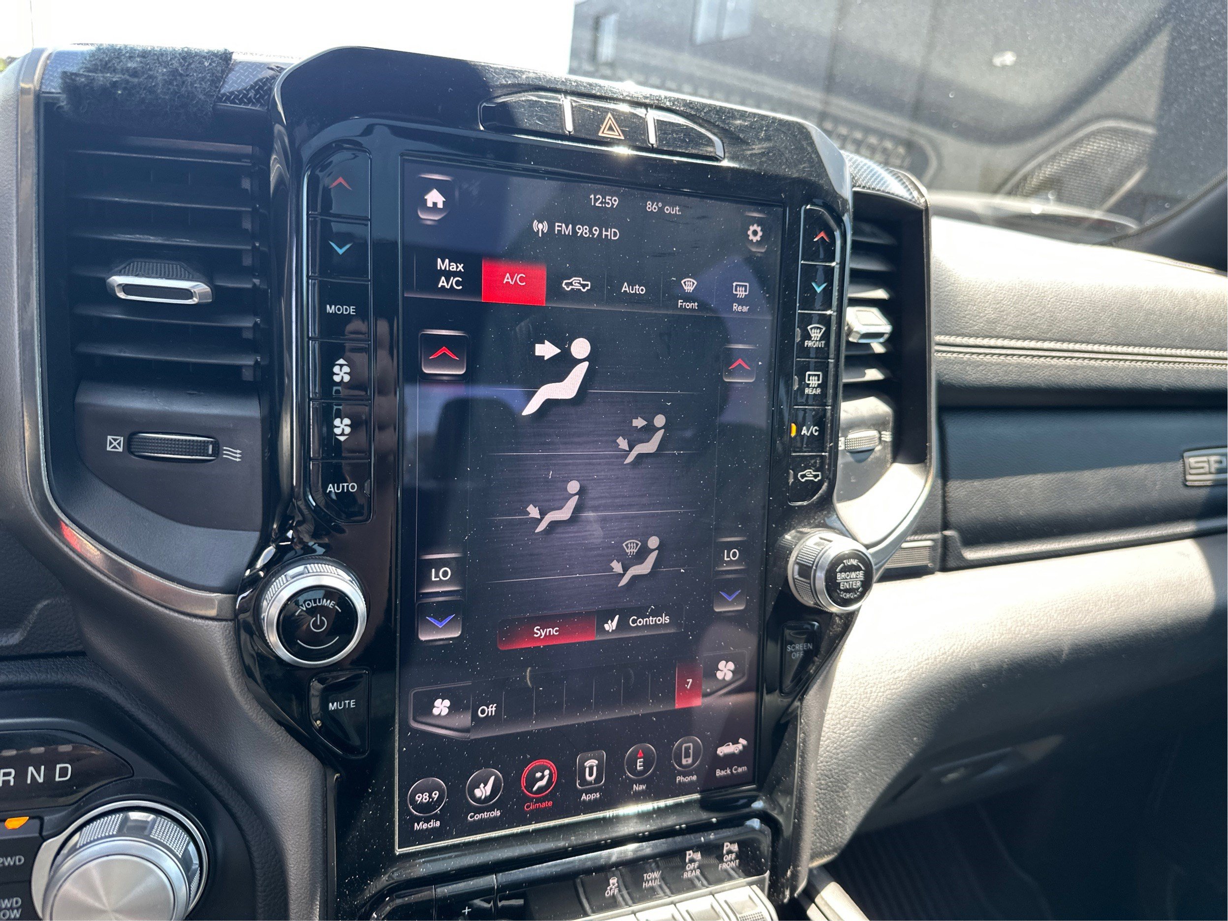 Used 2019 RAM 1500 Sport w/ Alpine Leather & Sound Group AWD/4WD image 31