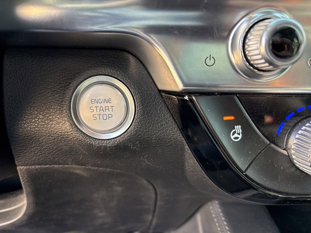 Used 2022 Kia Telluride SX w/ SX Prestige Package AWD/4WD image 8