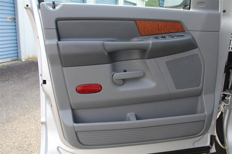 Used 2006 Dodge Ram 1500 Truck SLT AWD/4WD image 15