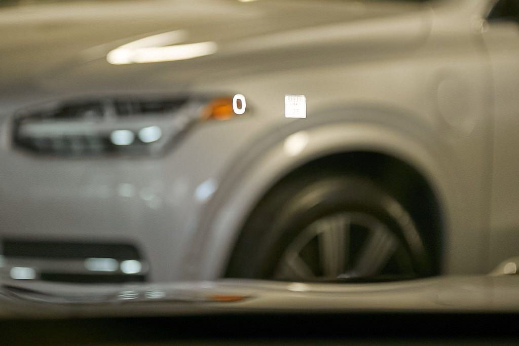 New 2026 Volvo XC60 B5 Ultra w/ Protection Package Premier image 27