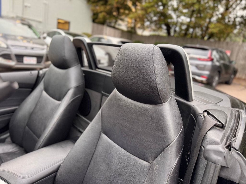 Used 2015 BMW Z4 sDrive28i RWD image 19