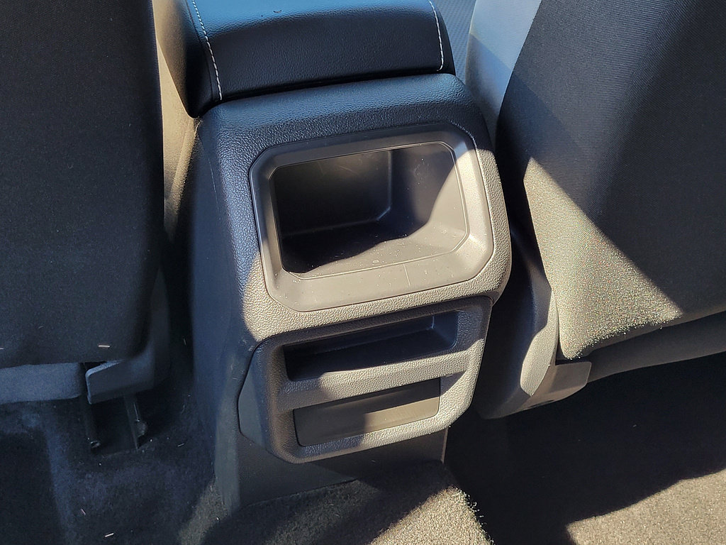 Used 2022 Volkswagen Taos S FWD image 11