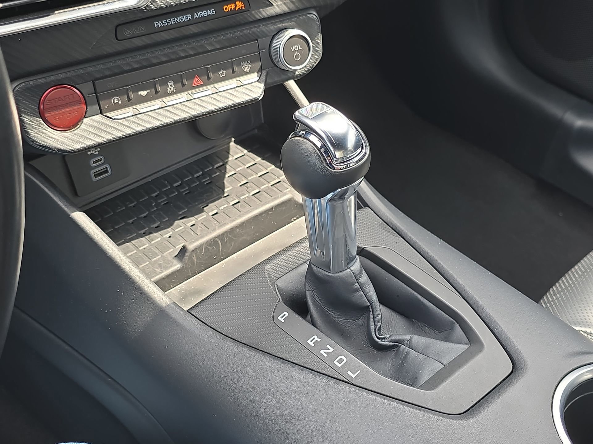Certified 2024 Ford Mustang Premium RWD image 20