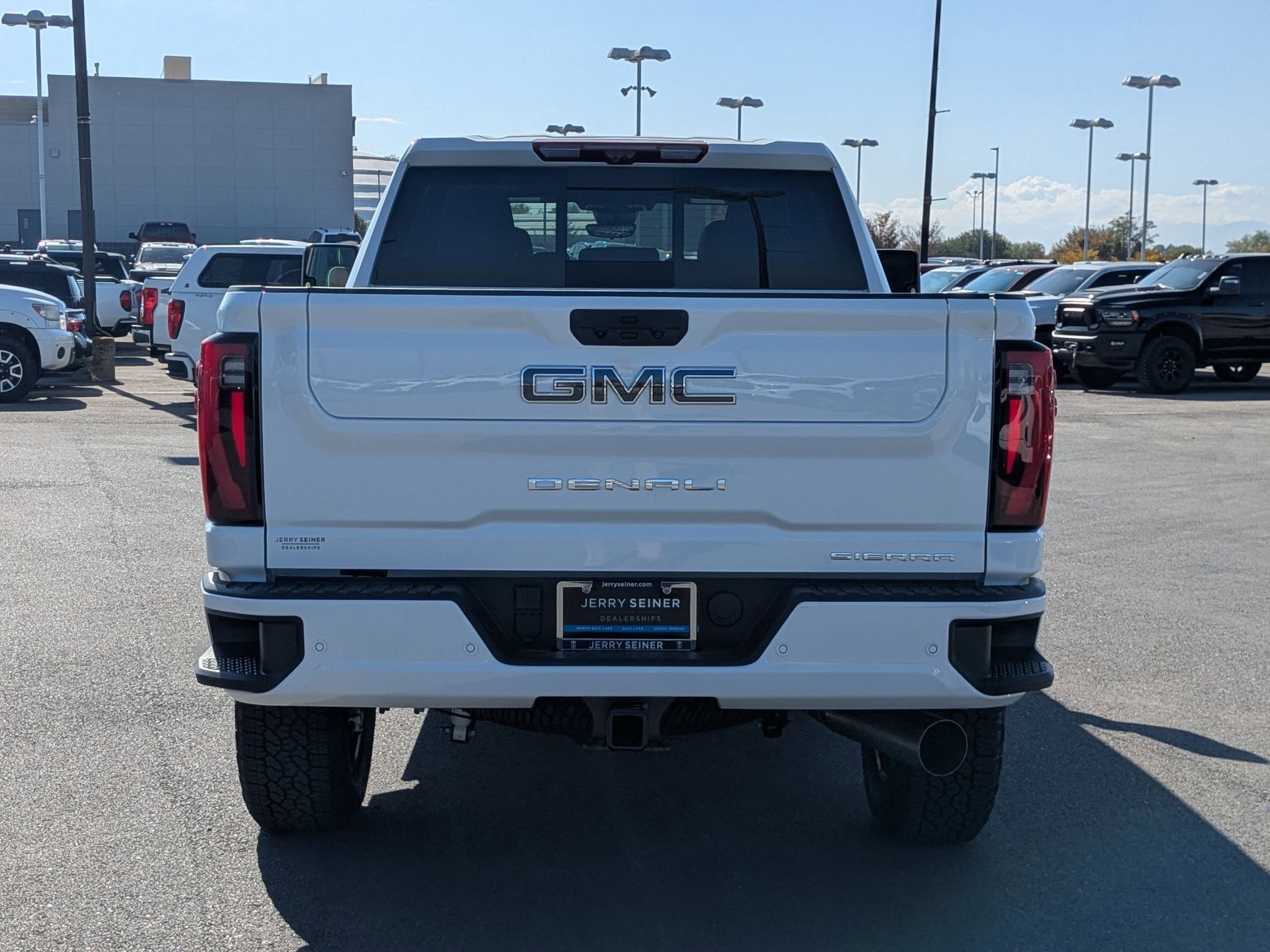 New 2026 GMC Sierra 3500 Denali Ultimate image 5