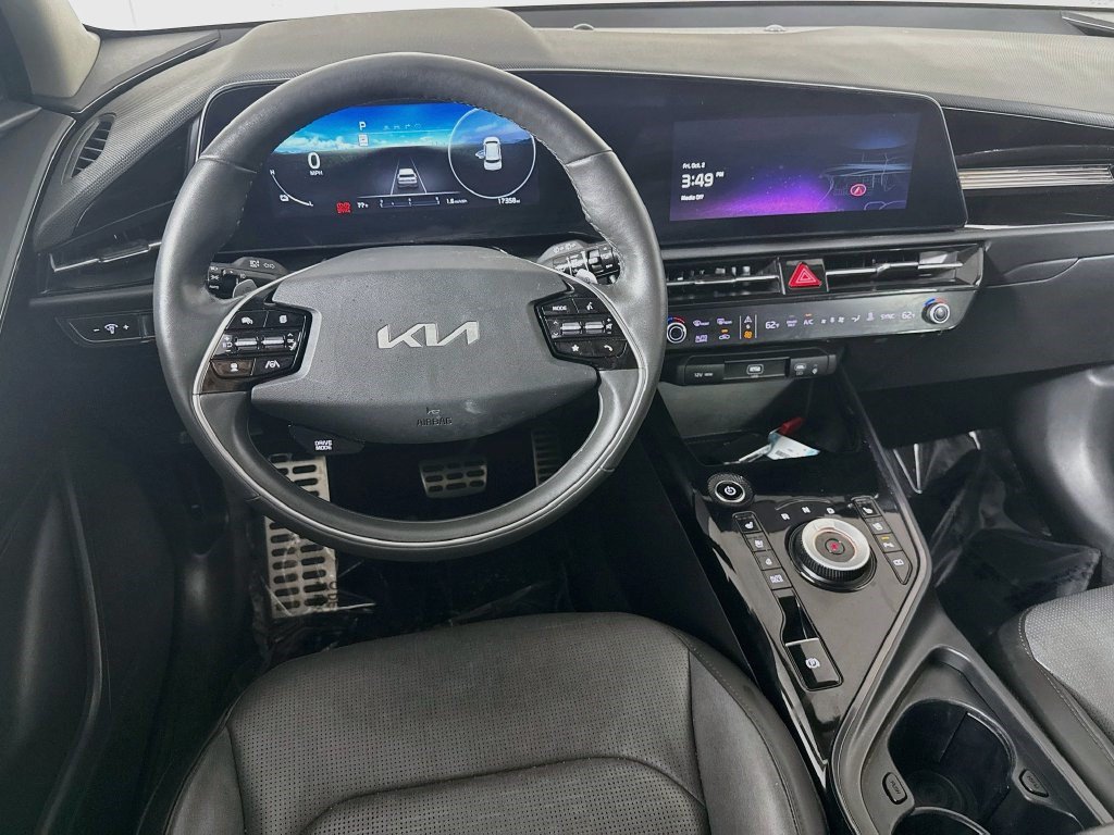 Used 2023 Kia Niro Wave FWD image 16