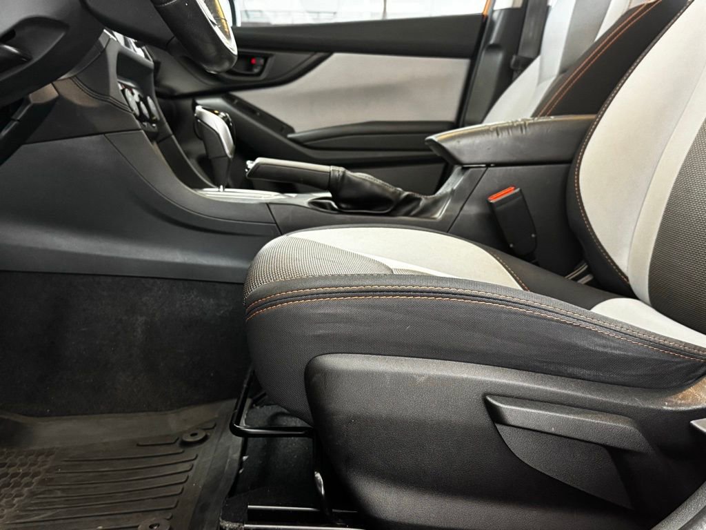 Used 2019 Subaru Crosstrek 2.0i Premium w/ Moonroof Package image 10