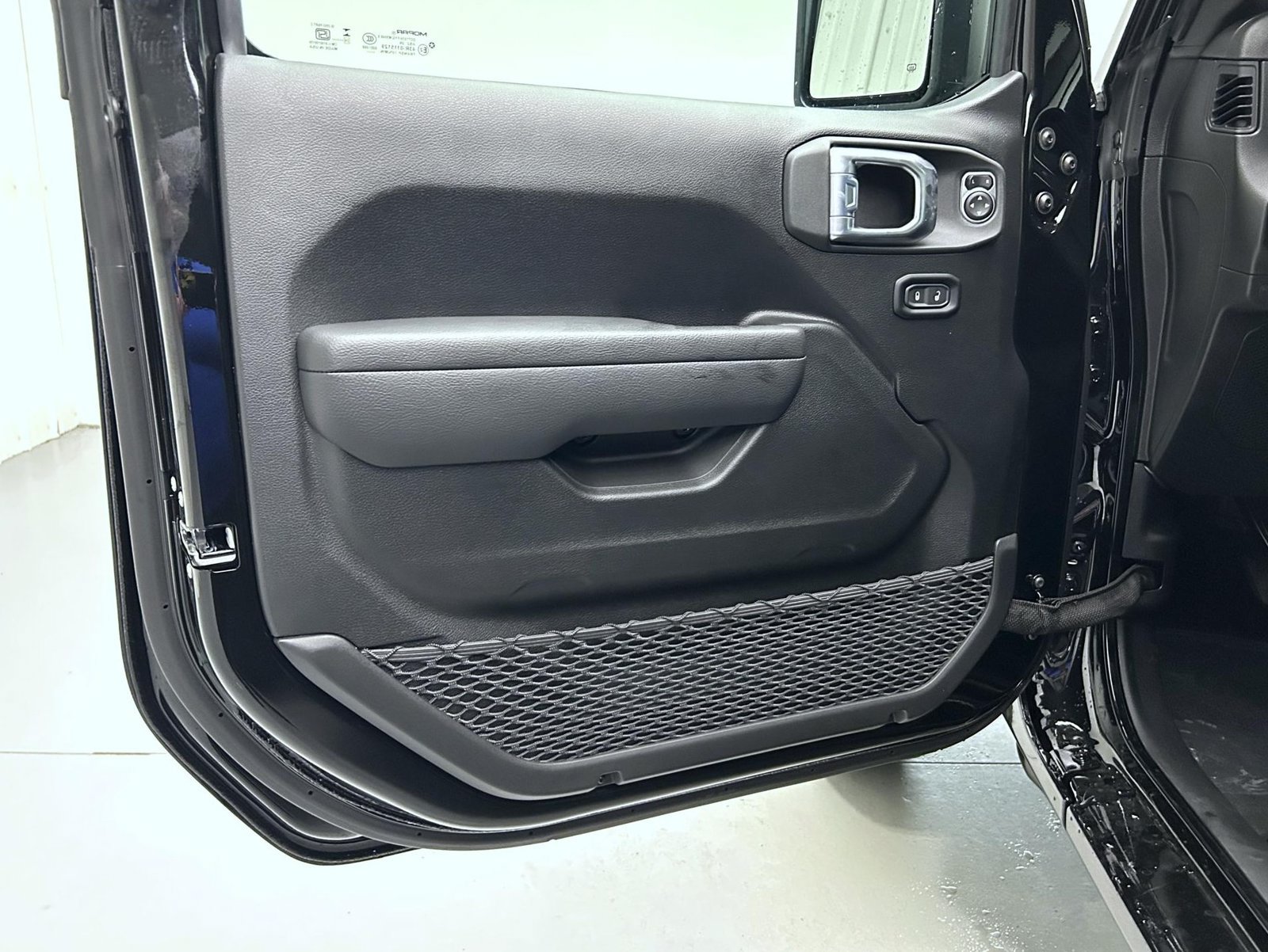 New 2026 Jeep Wrangler Unlimited Sport AWD/4WD image 9