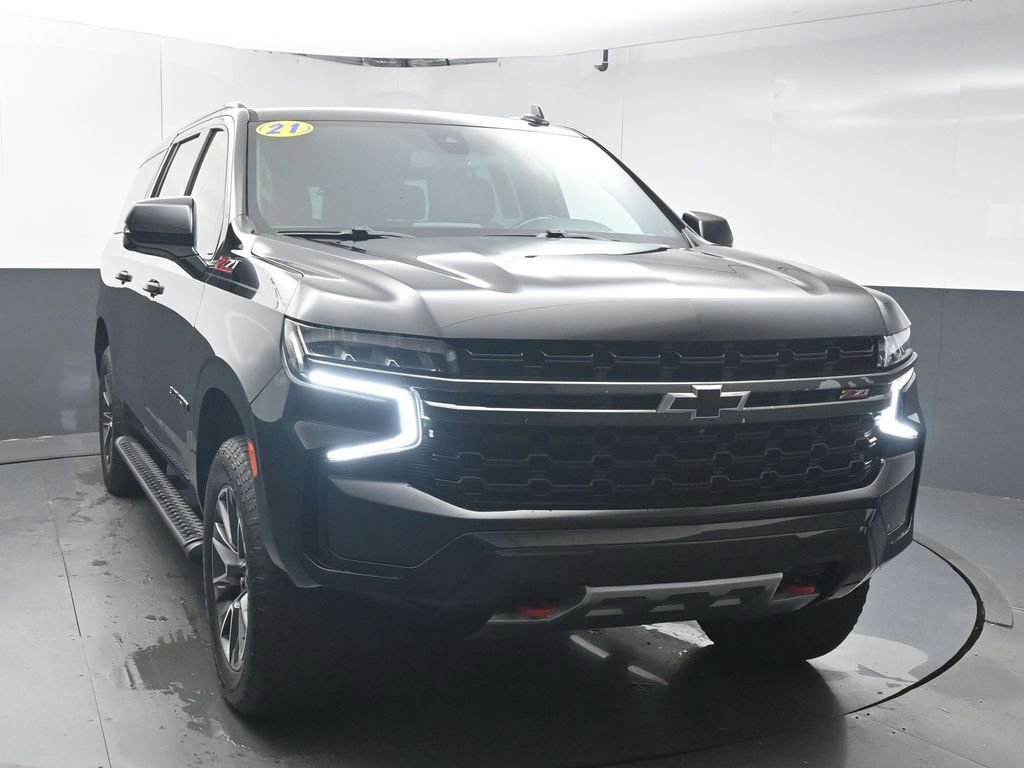 Used 2021 Chevrolet Suburban Z71 w/ Z71 Off-Road Package image 2