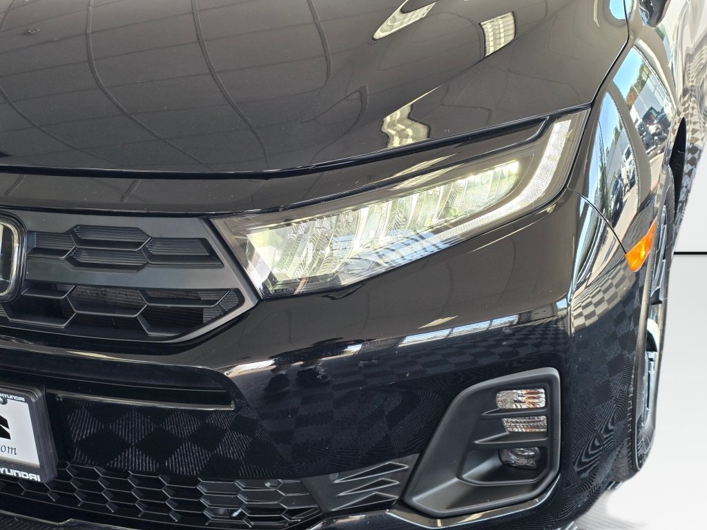 Used 2025 Honda Odyssey EX-L image 10