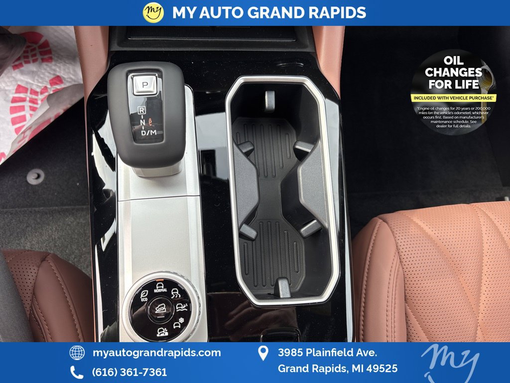 Used 2026 Mitsubishi Outlander SEL AWD/4WD image 25