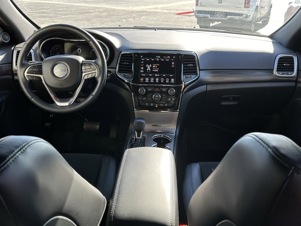 Used 2022 Jeep Grand Cherokee Laredo X image 18