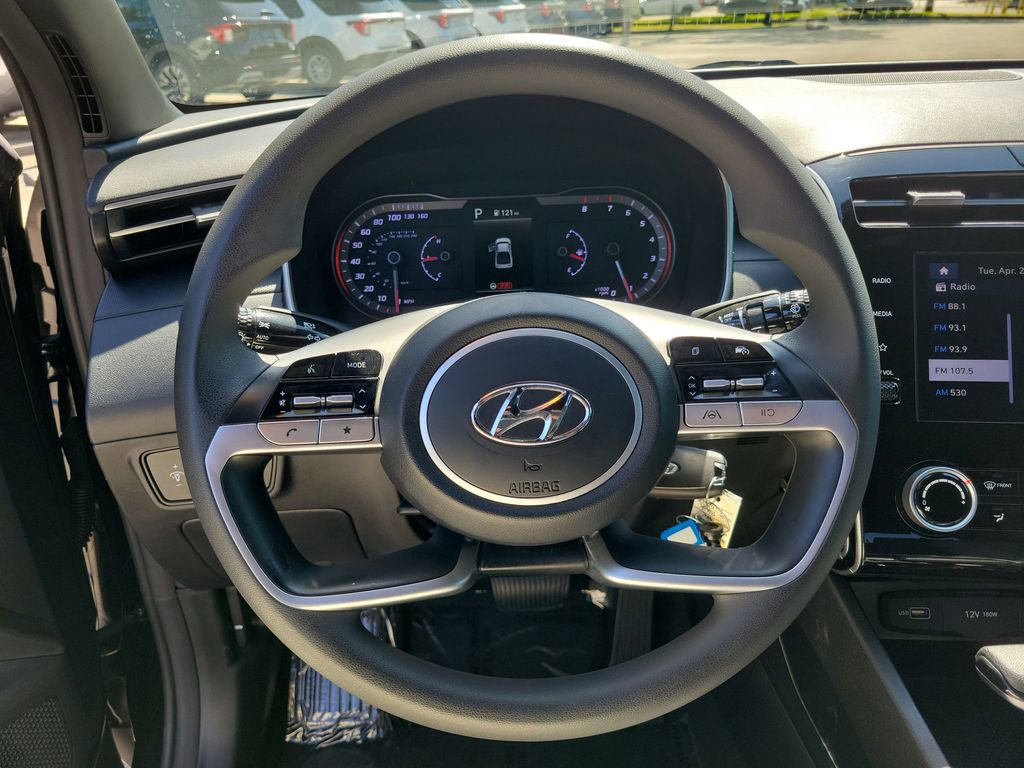 Used 2023 Hyundai Santa Cruz SE AWD/4WD image 22