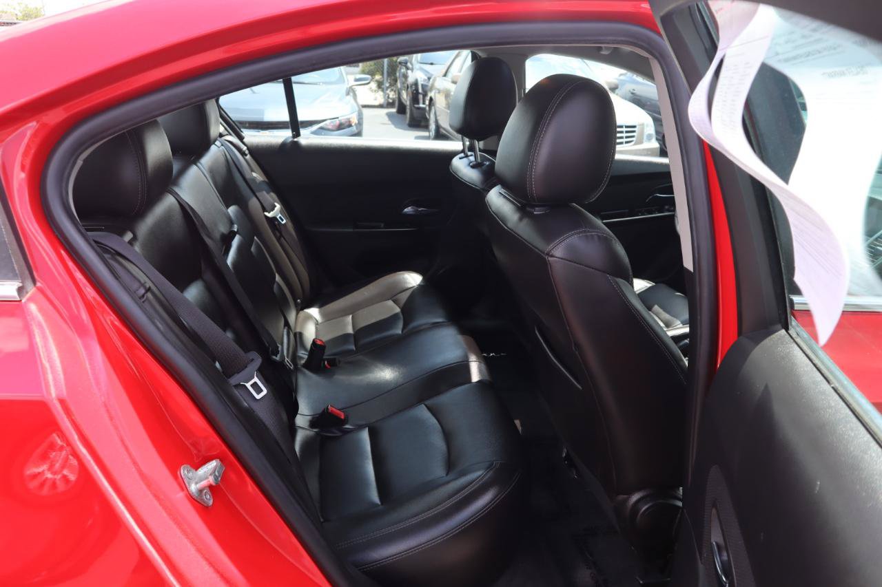 Used 2014 Chevrolet Cruze LTZ w/ RS Package FWD image 12