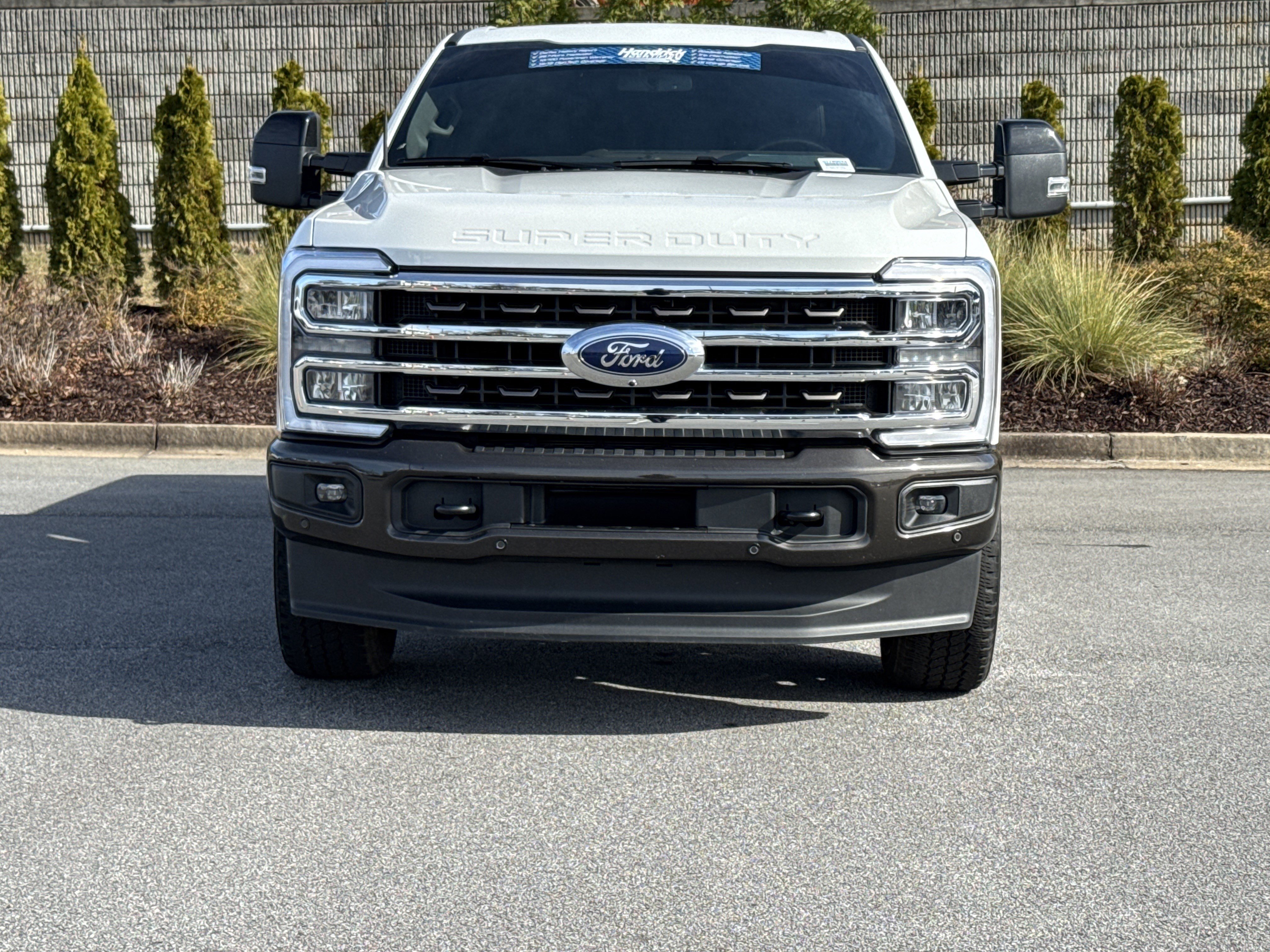Used 2025 Ford F250 King Ranch w/ FX4 Off-Road Package image 3
