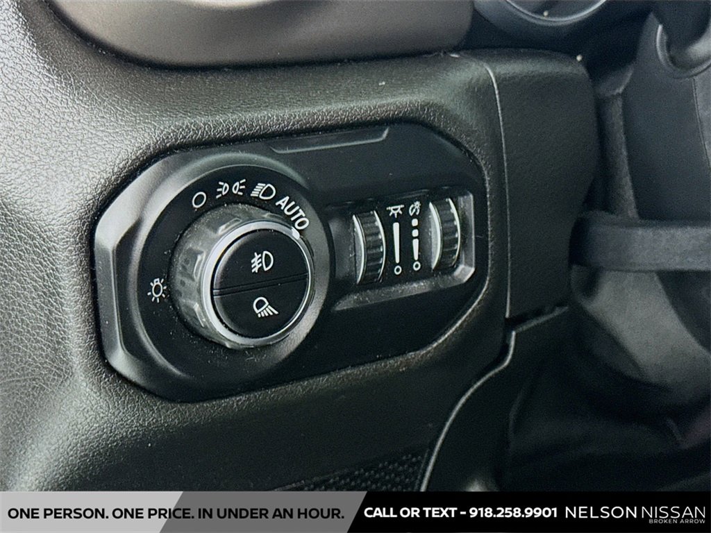 Used 2020 Jeep Gladiator Sport w/ Quick Order Package 23S image 10