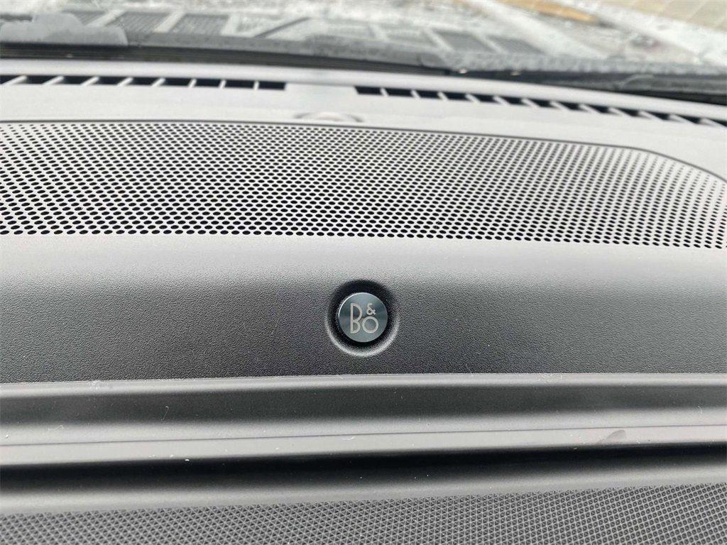 New 2025 Ford F150 Lariat w/ Equipment Group 501A Mid image 24