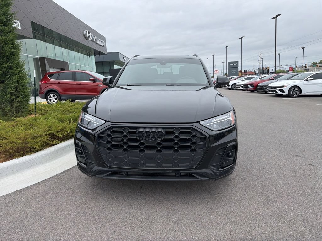 Used 2021 Audi SQ5 Premium Plus w/ Premium Plus Package AWD/4WD image 2