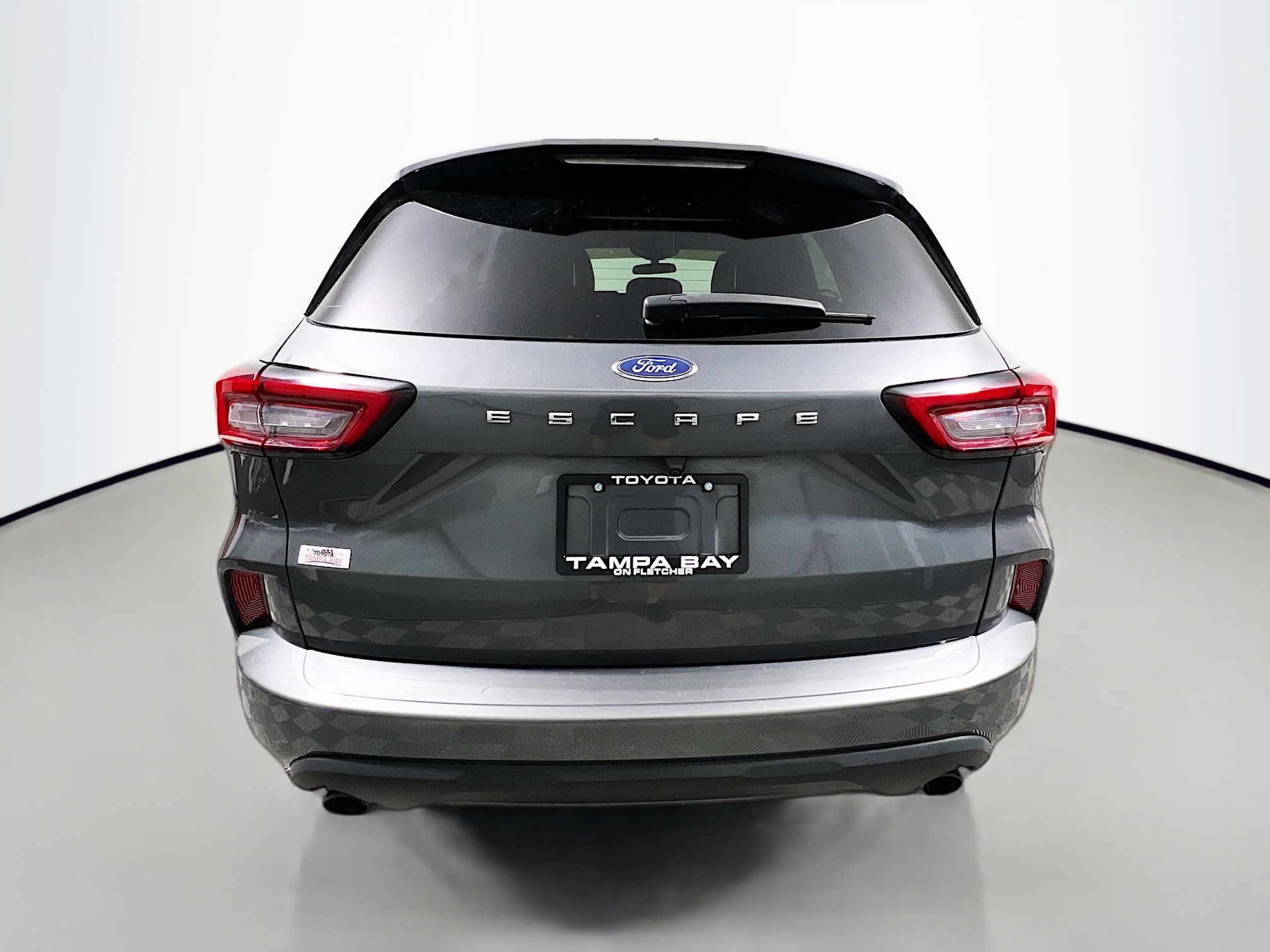 Used 2023 Ford Escape ST-Line image 6