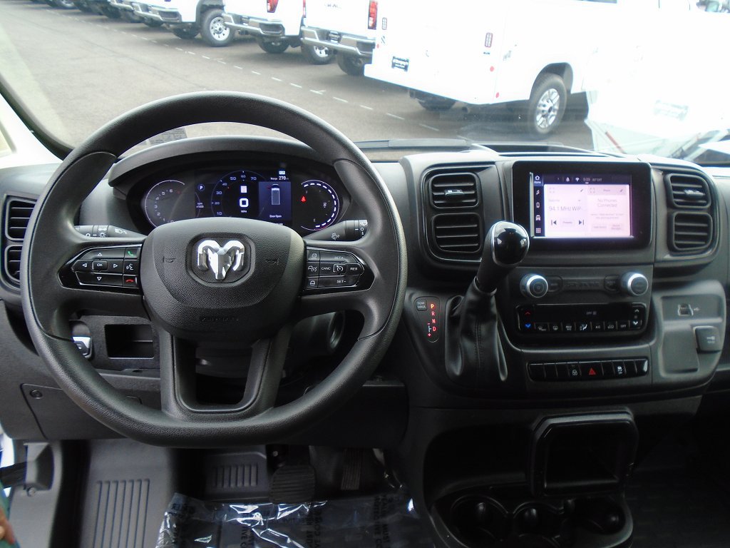 Used 2025 RAM ProMaster 2500 w/ U-Haul Equipment Group FWD image 9