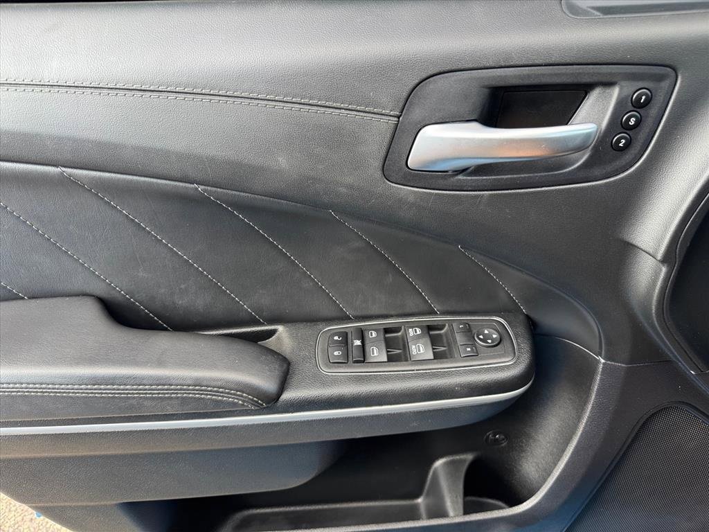Used 2023 Dodge Charger R/T w/ Plus Group image 26